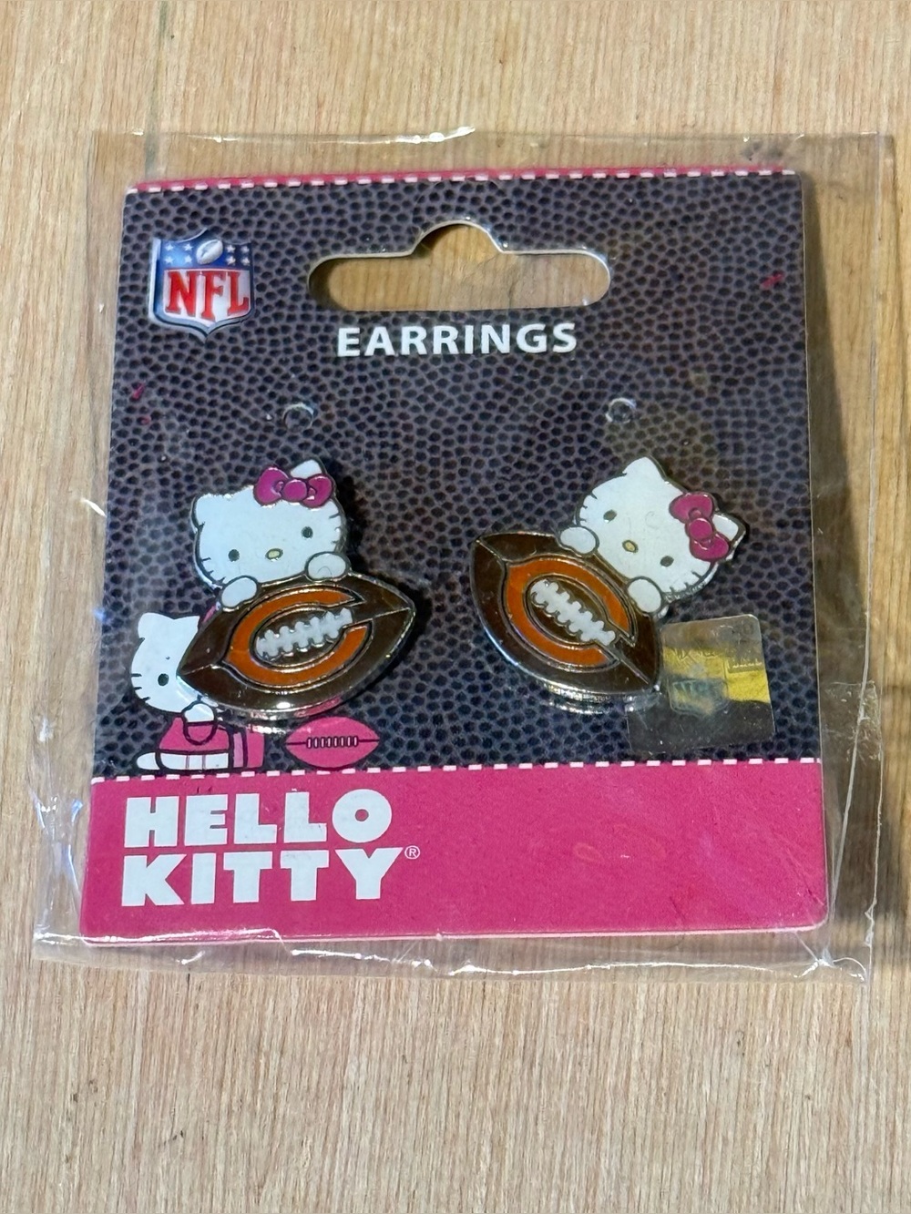 Hello Kitty Chicago Bears Dangling Earrings NFL Football New Jewelry Brand New!